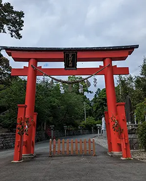 鳥居